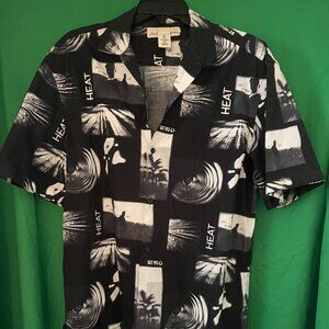 Label Of Graded Goods by H&M Mens Large Shirt Heat Vintage Design